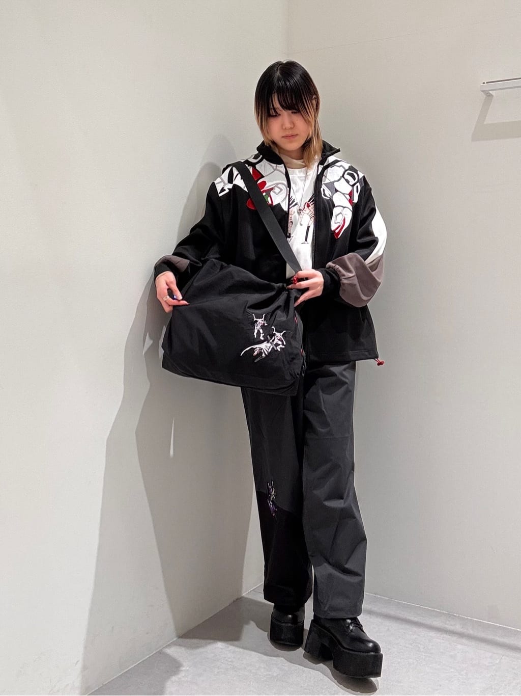 追加予約：4月28日以降順次発送】「Air」｜トラックジャケット｜ユニ