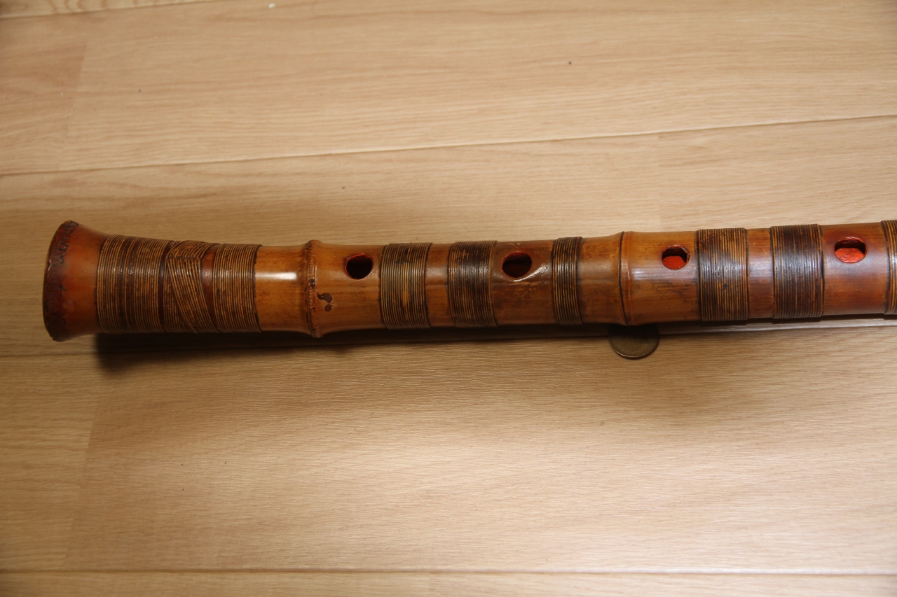 地無し尺八の銘管 | 地無し尺八による古典本曲