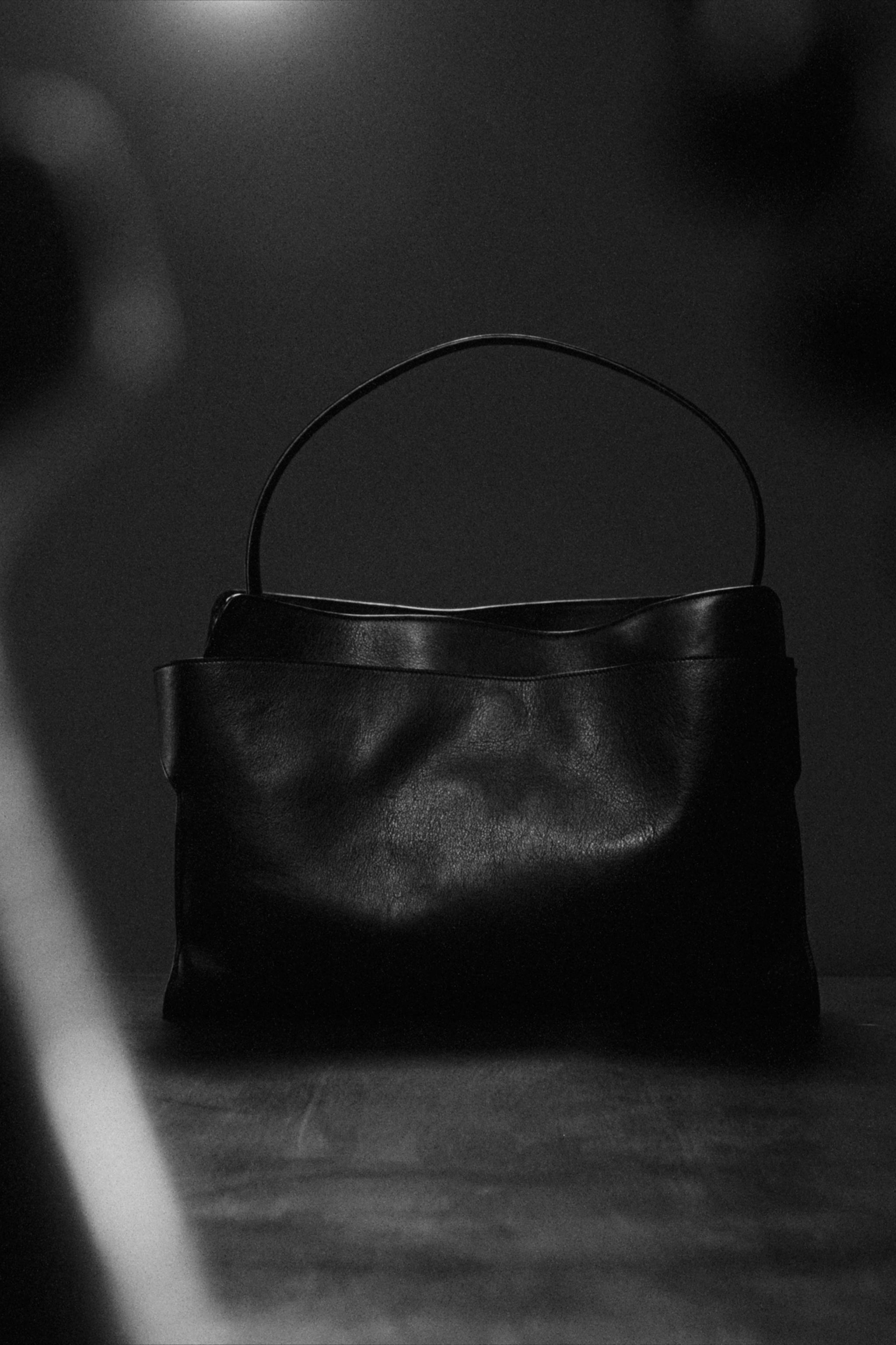 LIMITED EDITION LEATHER TOTE BAG - Black | ZARA United States