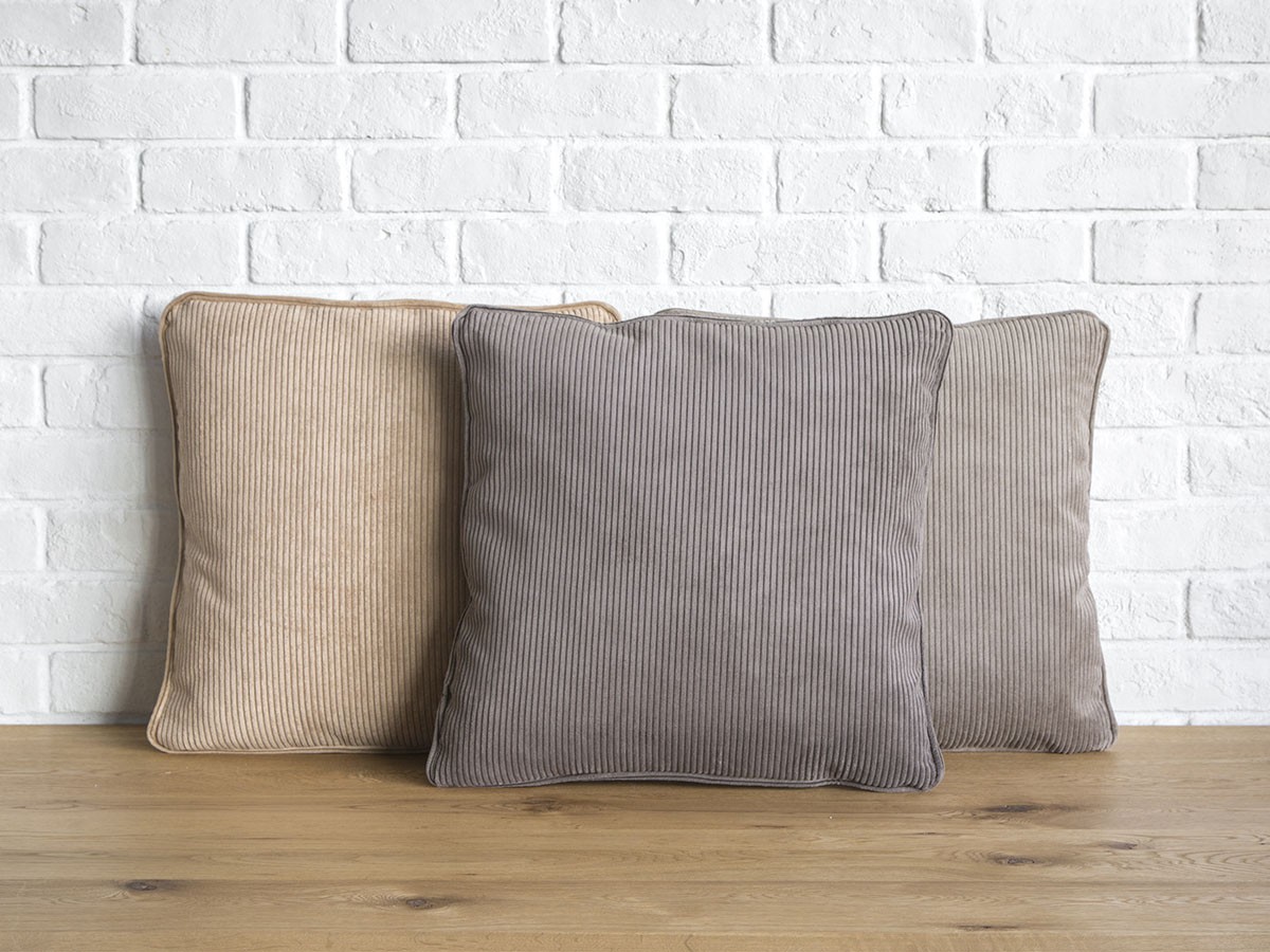 CRASH GATE MOOK CUSHION / クラッシュゲート ムック クッション