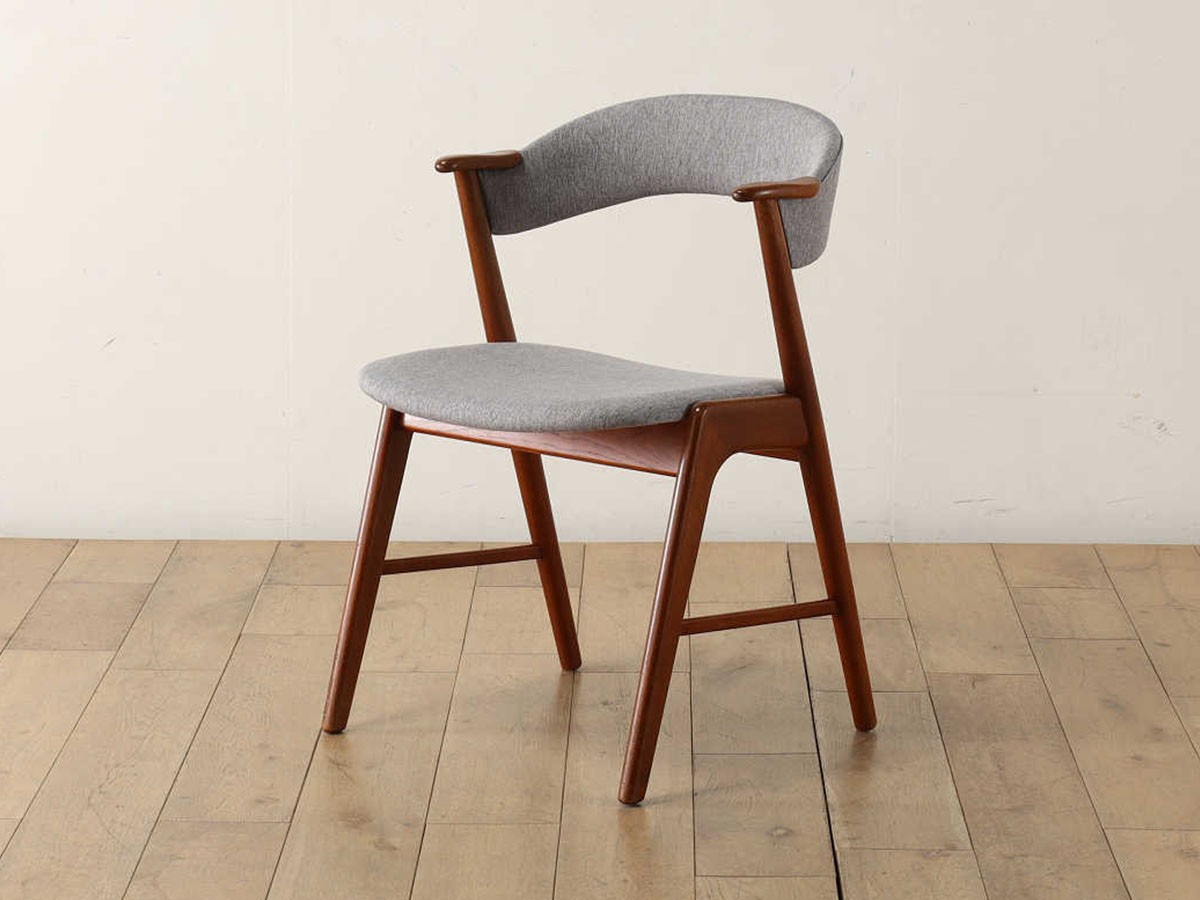 Lloyd's Antiques Real Antique Kai Kristiansen Nail Chair Model.32