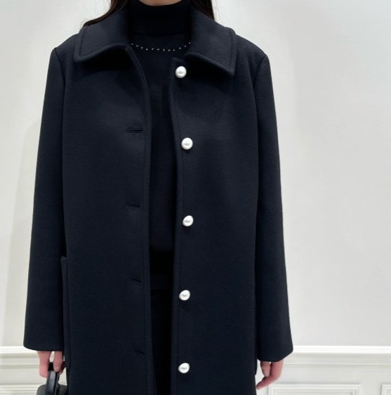 一枚でラグジュアリーな品格のあるロングコート / SALE〈Super170's