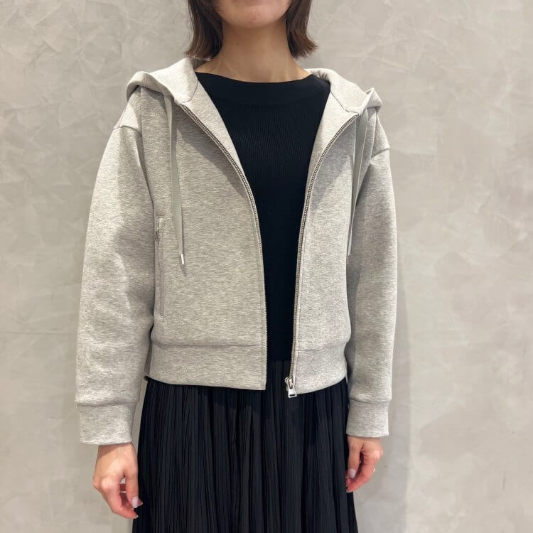 BHスタッフコーデ / 大人カジュアルな“ダンボールニットジップアップ