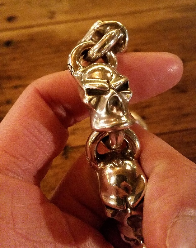 以外な着け心地のブレスレット！！ - スターリンギア日本公式サイト