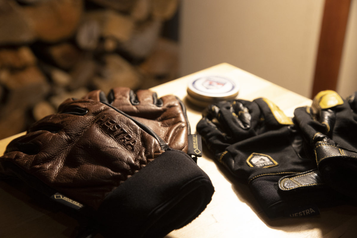 バックカントリーガイド愛用のグローブ｜プロの選択とレビュー