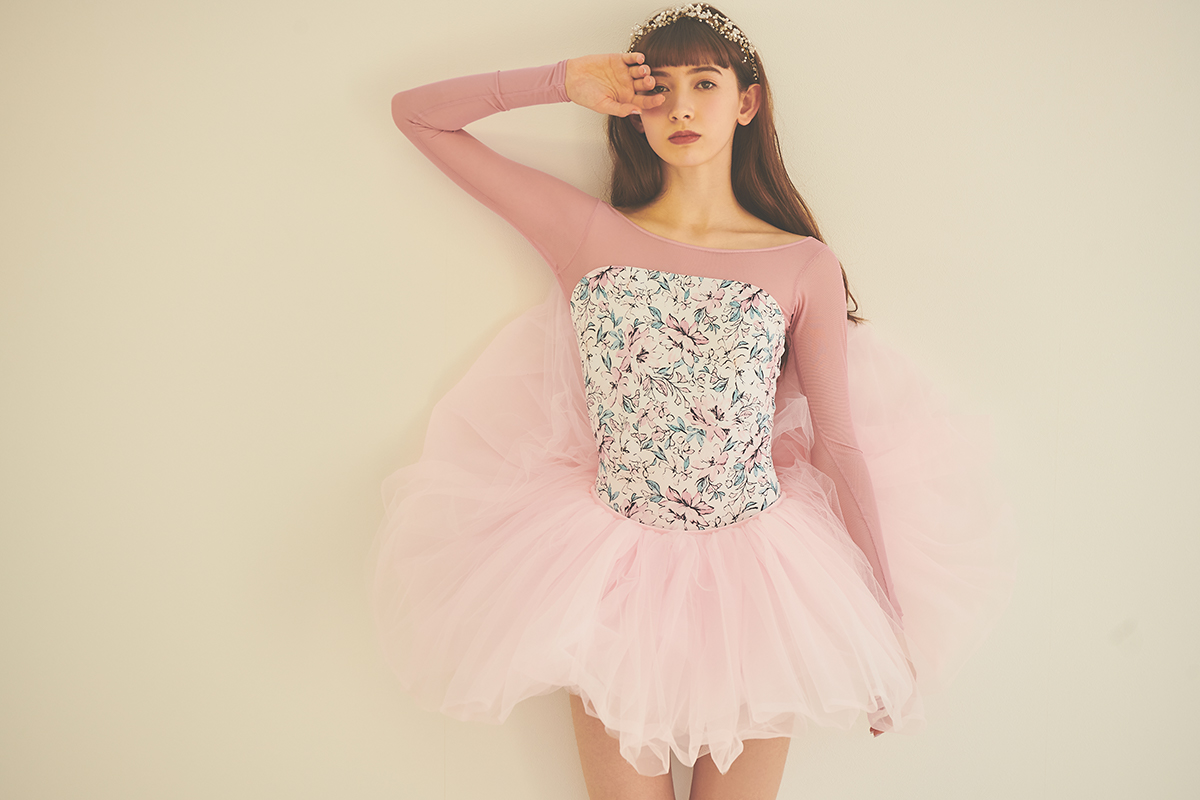 stina / type I drop / gray×white checked