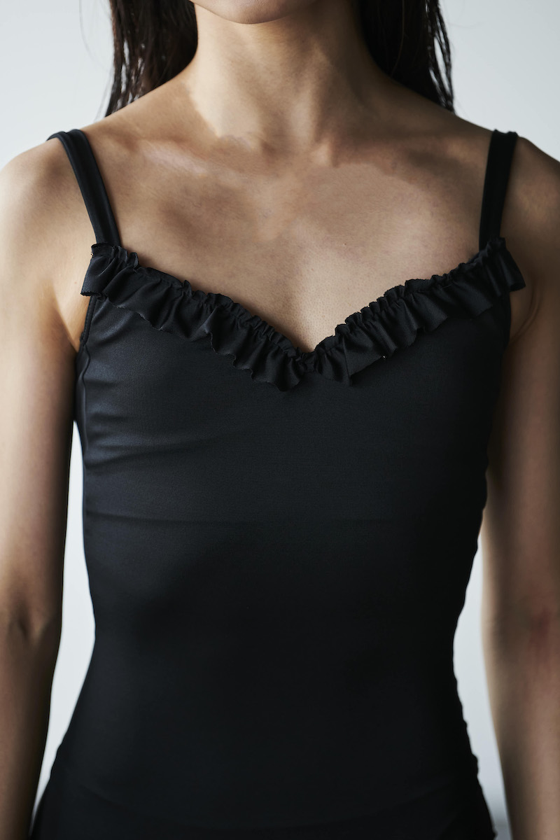 stina / BLACK stina / type G cross