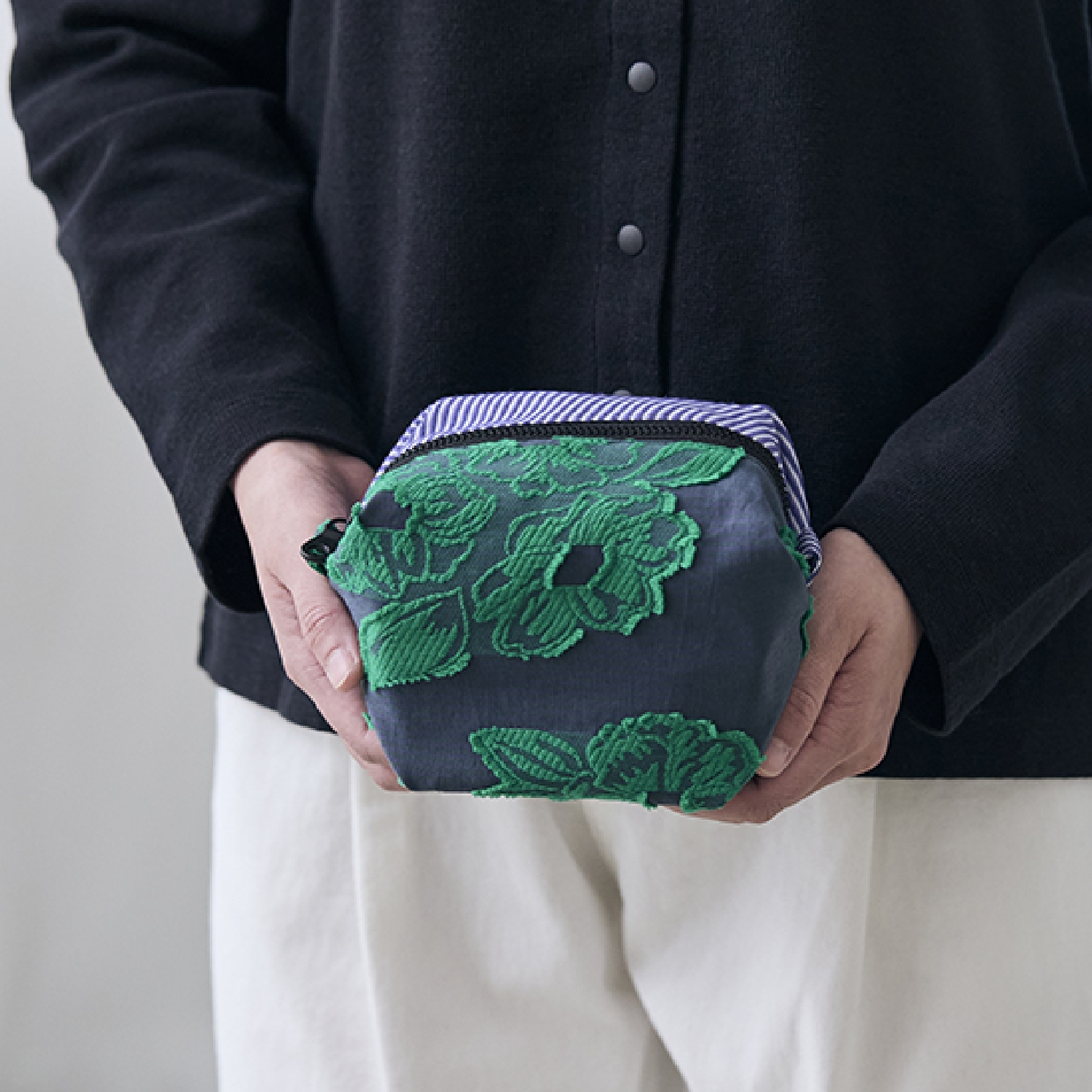 Jacquard Works/キャラメルポーチ -ふっくらとした収納力抜群の