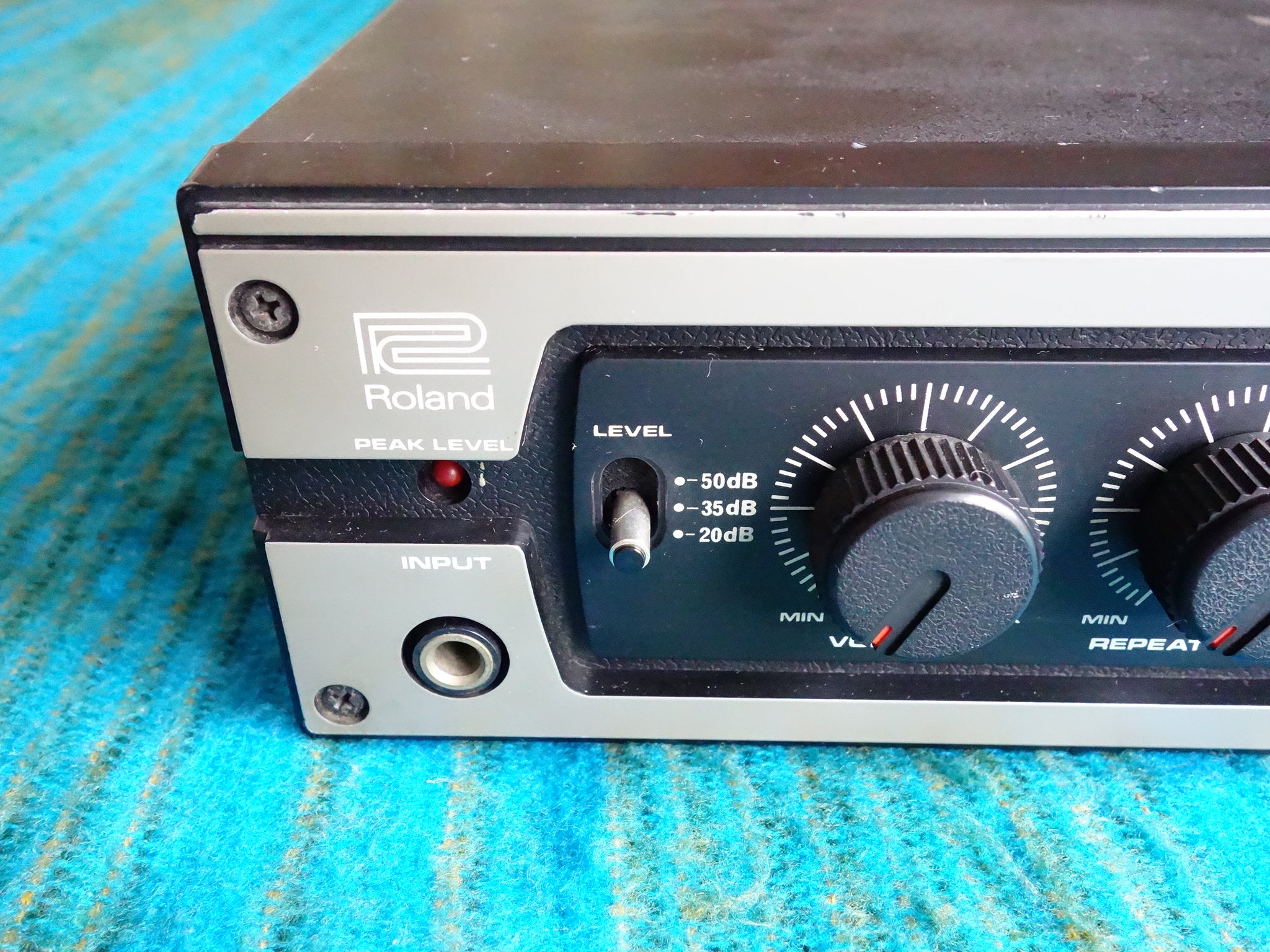 Roland DC-10 Analog Echo - 80's Vintage Rare Analog Delay - F145