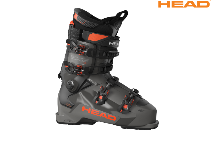 最初に買うべきものはスキーブーツ!? 快適にスキーを楽しめるスキー